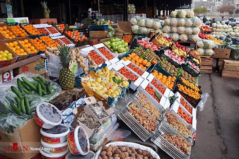 قیمت سیب، پرتقال و نارنگی در میادین میوه و تره بار پایتخت