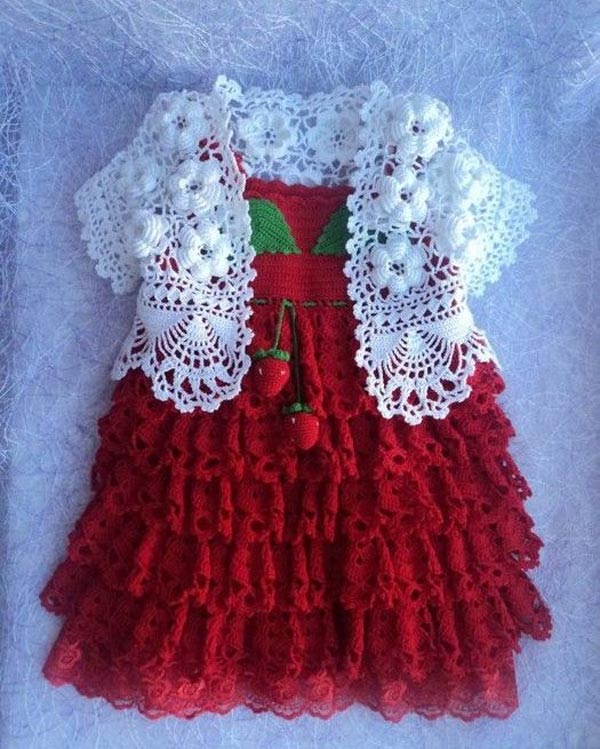 مدل شیک و زیبا لباس بافتنی دخترانه برای یلدا مدل شیک و زیبا لباس بافتنی دخترانه برای یلدا