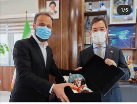 بازدید سفیر ژاپن در تهران از بندر شهید رجایی در هرمزگان