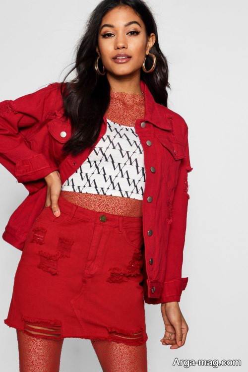 کت دامن قرمز