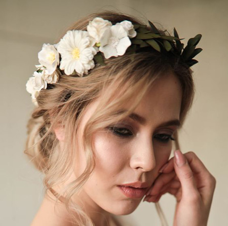 تاج گل برای حنابندان, تاج گل عروس برای نامزدی