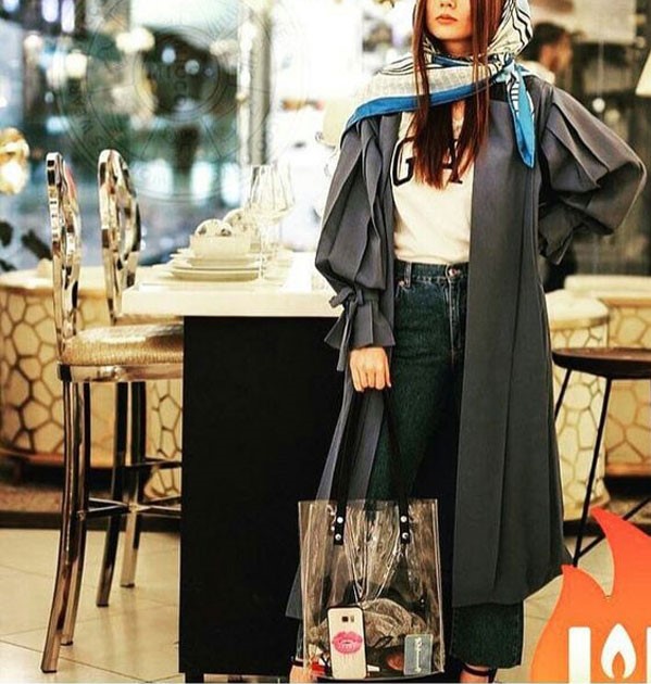 مدل مانتو آستین پفی پلیسه بلند