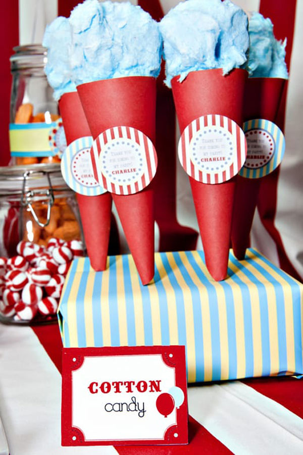 ایده‌های متنوع و زیبا برای تزیین پشمک شب یلدا به شکل بستنی