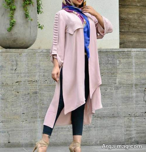 مانتوی رنگ روشن