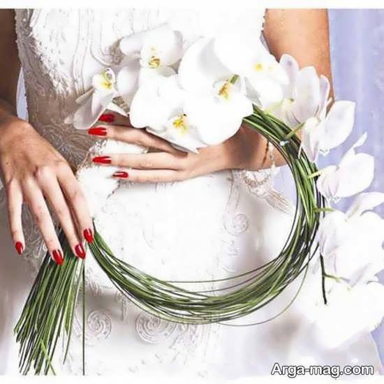 دسته گل عروس با تزئینات زیبا و شکیل