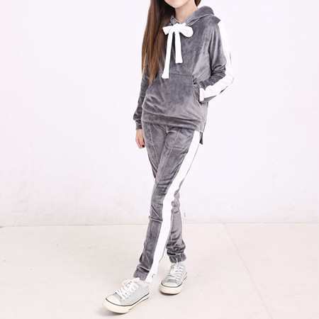 مدل های هودی دخترانه, هودی دخترانه