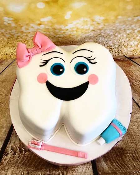 کیک روز دندانپزشک