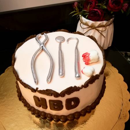 کیک روز دندانپزشک