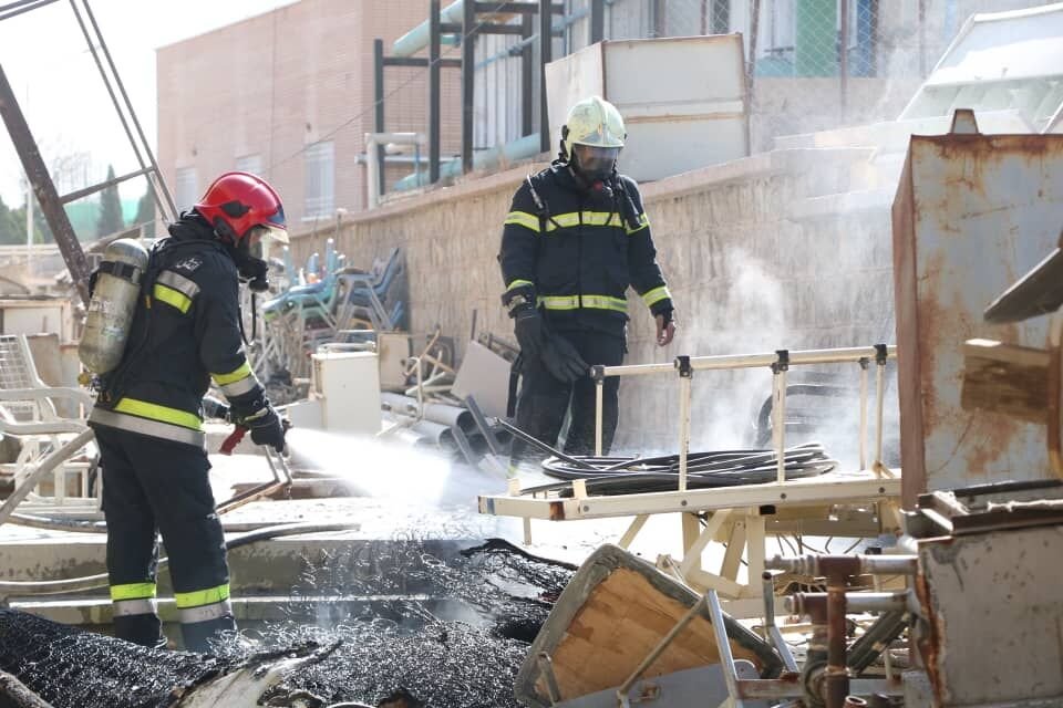 آتش‌سوزی انبار بیمارستان الزهرا اصفهان به ساختمان آن سرایت نکرد
