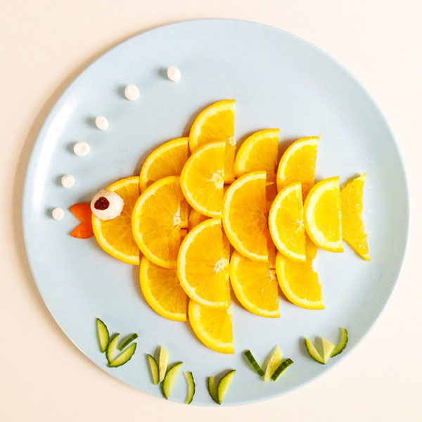 تزیین پرتقال شب یلدا به شکل ماهی تزیین پرتقال شب یلدا به شکل ماهی