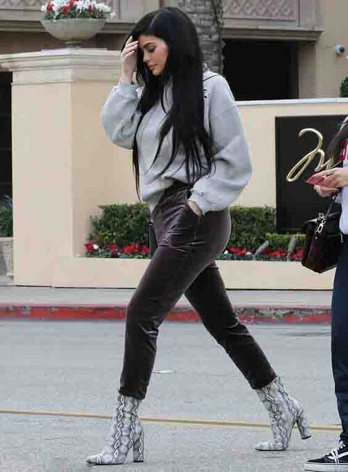 استایل کژوال زنانه استایل کژوال زنانه