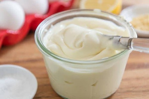 آموزش کامل ترین روش طرز تهیه سس مایونز تهیه سس مایونز