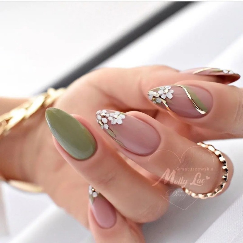 مدل طراحی ناخن عید 1401