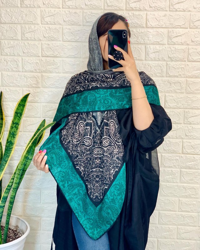 شال و روسری زنانه 1401