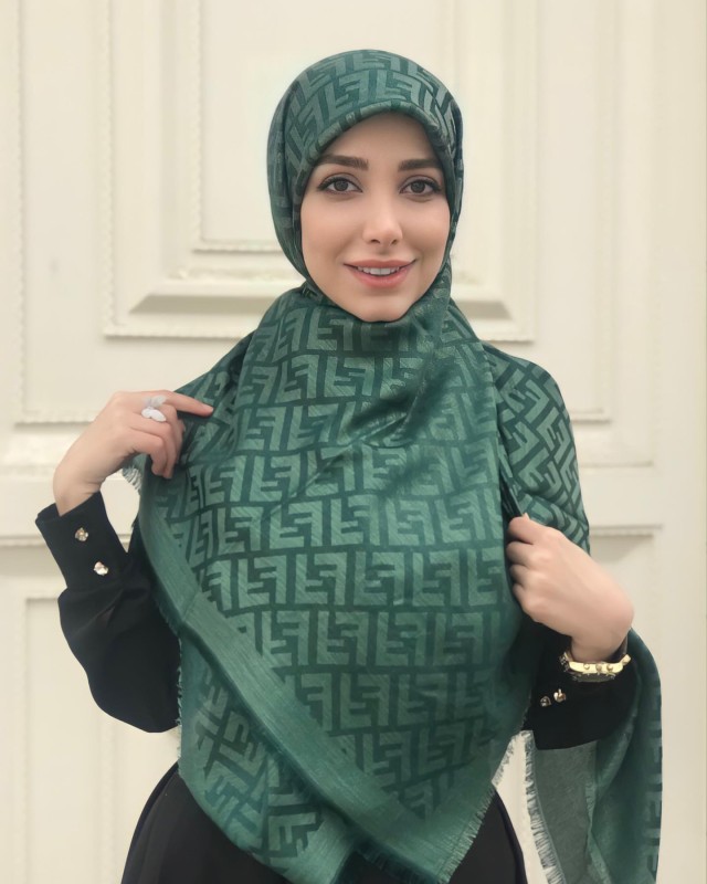 شال و روسری زنانه 1401