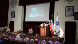 نمایشگاه «ریشه‌ها» در اصفهان گشایش یافت