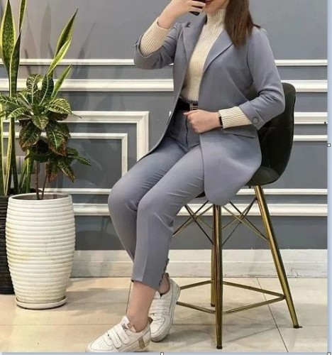 کت وشلوار زنانه