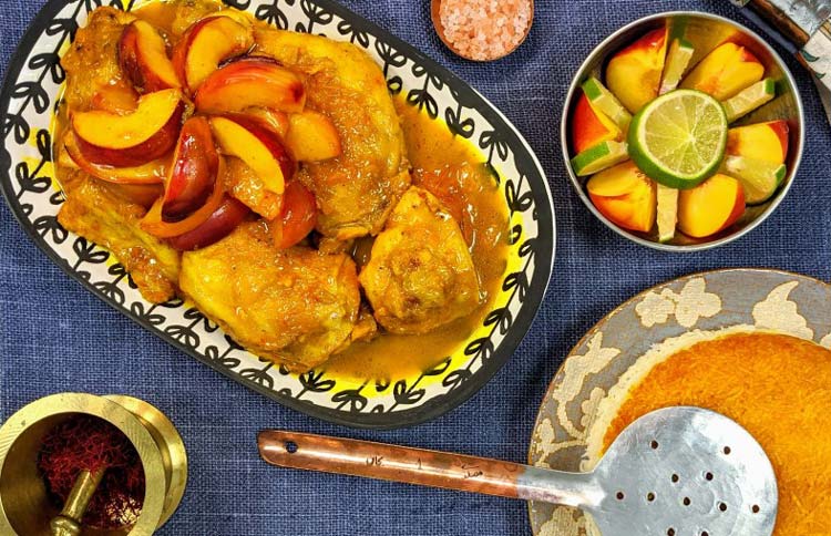 خوراک مرغ و هلو