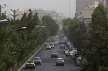 باد و گردوخاک پدیده غالب روزهای آینده اصفهان/کاهش ۳ درجه‌ای دمای هوا