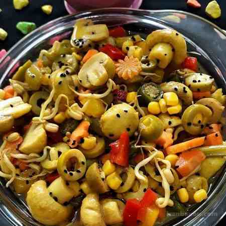 ترشی زیتون یونانی