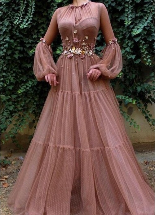 لباس مجلسی حریر با آستین پفی لباس مجلسی حریر با آستین پفی