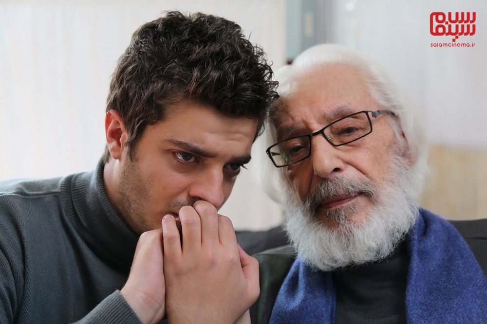 نوید لایقی مقدم و جمشید مشایخی در فیلم رفقای خوب