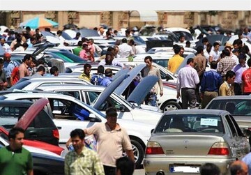 کوچ معامله‌کنندگان اینترنتی خودرو به پارکینگ‌ها/ دلالی خودروهای قرعه‌کشی‌شده