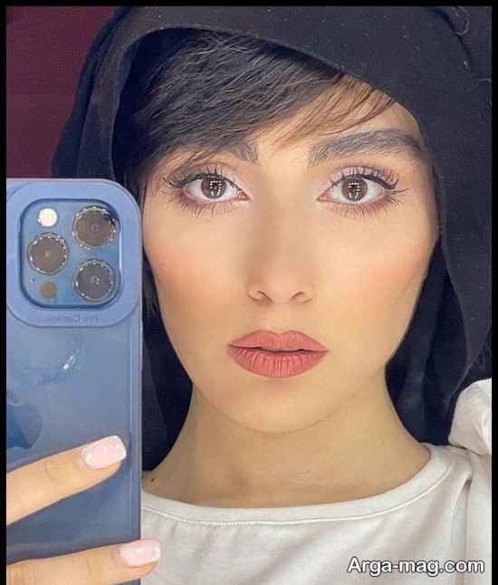 مبینا طبایی در سریال جزیره