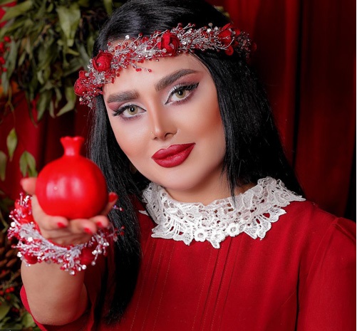 ارایش شب یلدا دخترانه ساده