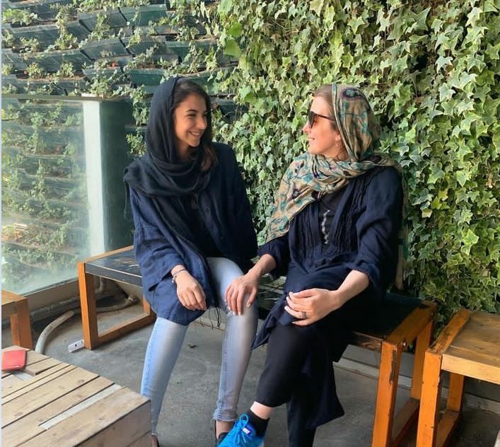سارا خادم الشریعه