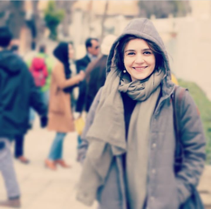 مونا احمدی