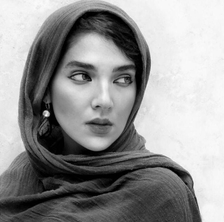 سارا رسول زاده