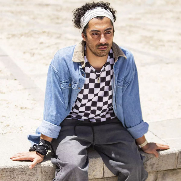 هژیر سام احمدی