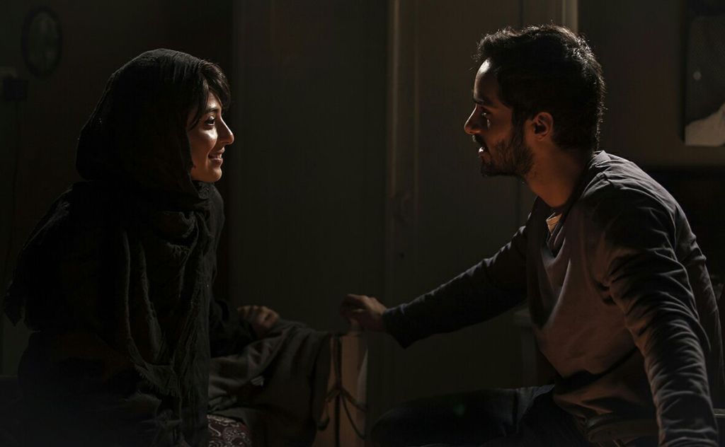 آناهیتا افشار و ساعد سهیلی در فیلم سینمایی پل خواب