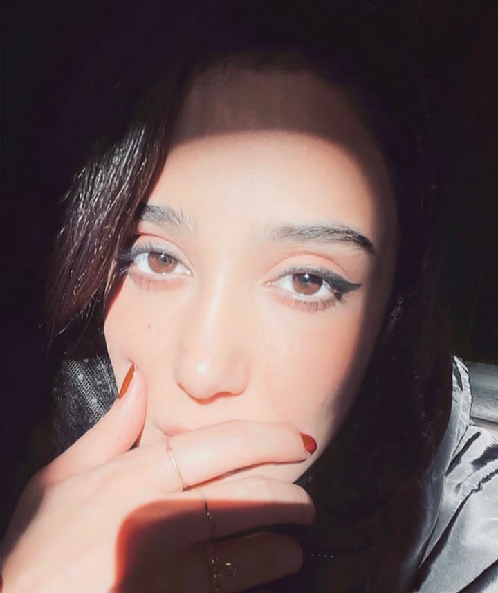 چشم قهوه ای ساقی حاجی پور