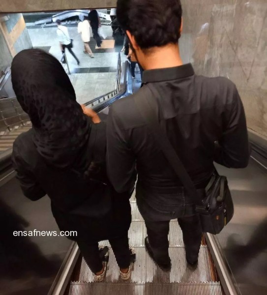 زنان باحجاب و بی حجاب در پارک لاله ، بازارچه پارک لاله و مترو