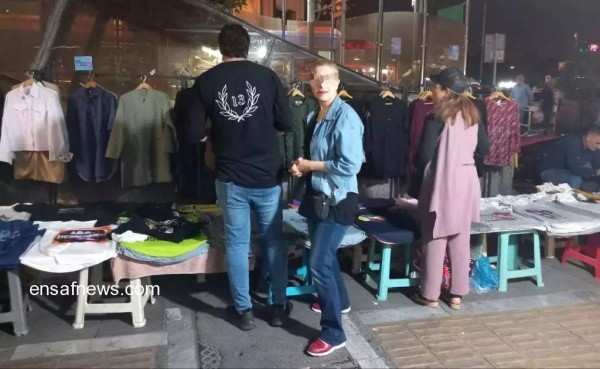 زنان در خیابان ولیعصر تهران