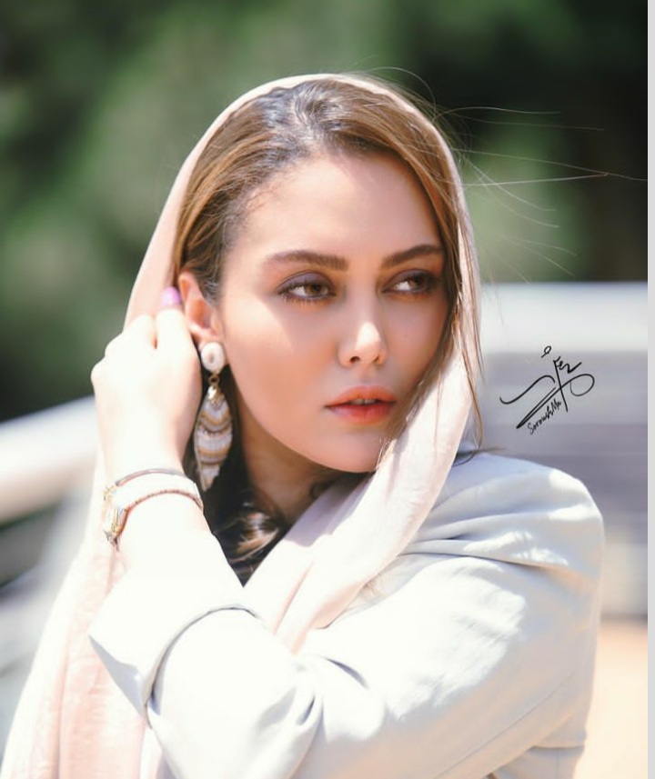 شادی مختاری