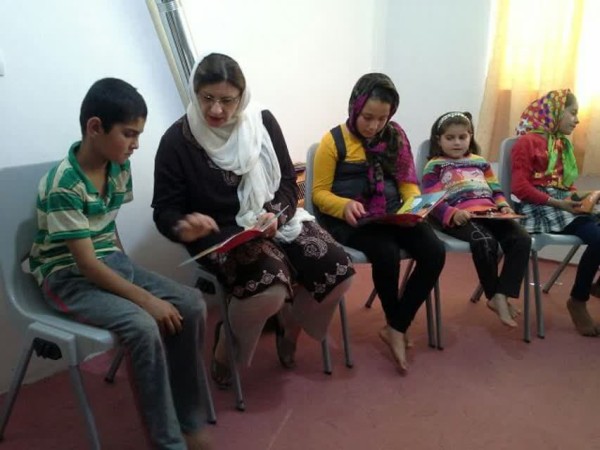 فرمهر منجزی، کارگاه آشنایی با ادبیات کهن، کتابخانه روستای گنجه، گیلان