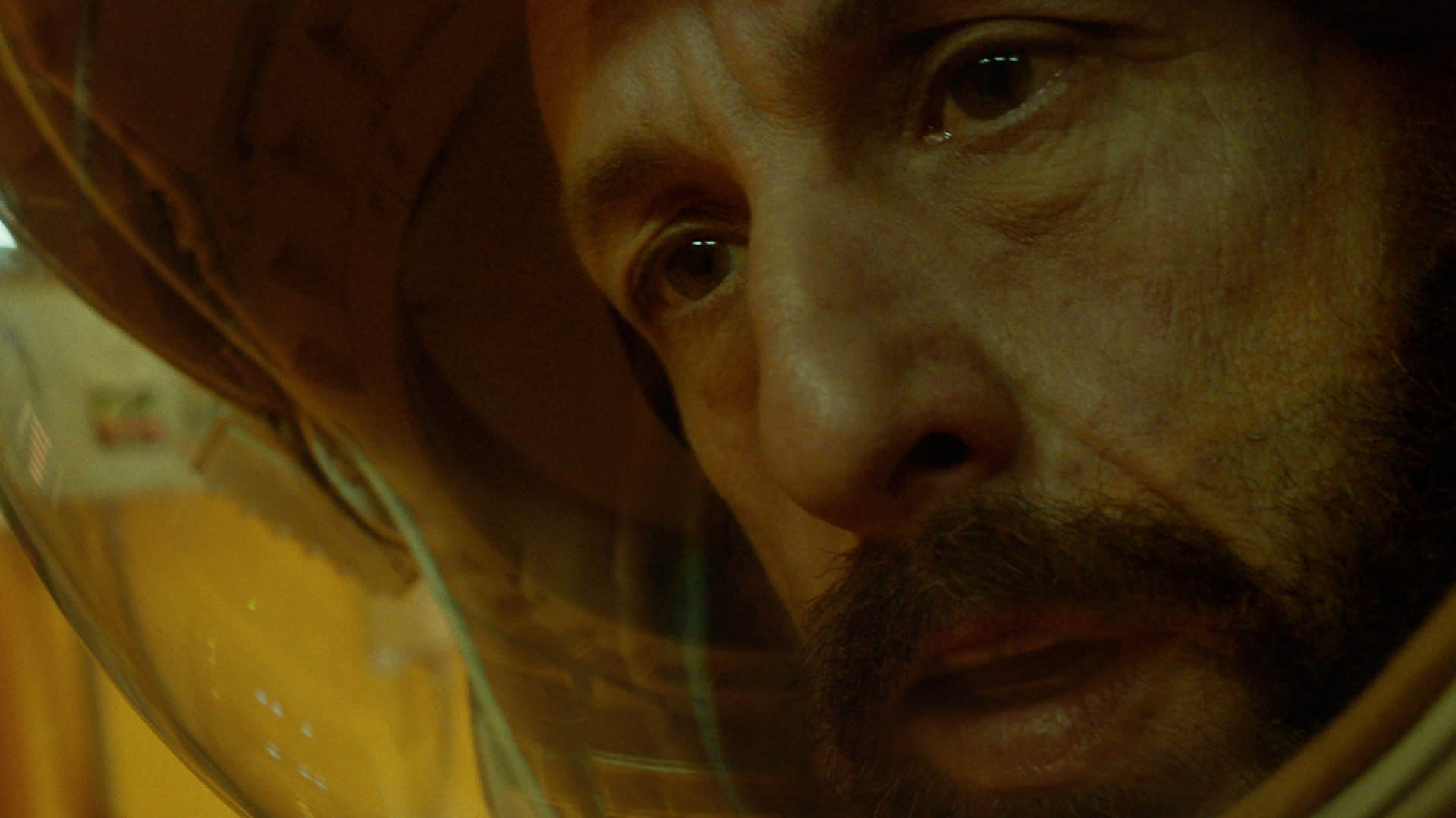 تاریخ پخش فیلم Spaceman نتفلیکس و آدام سندلر با انتشار یک تیزر اعلام شد