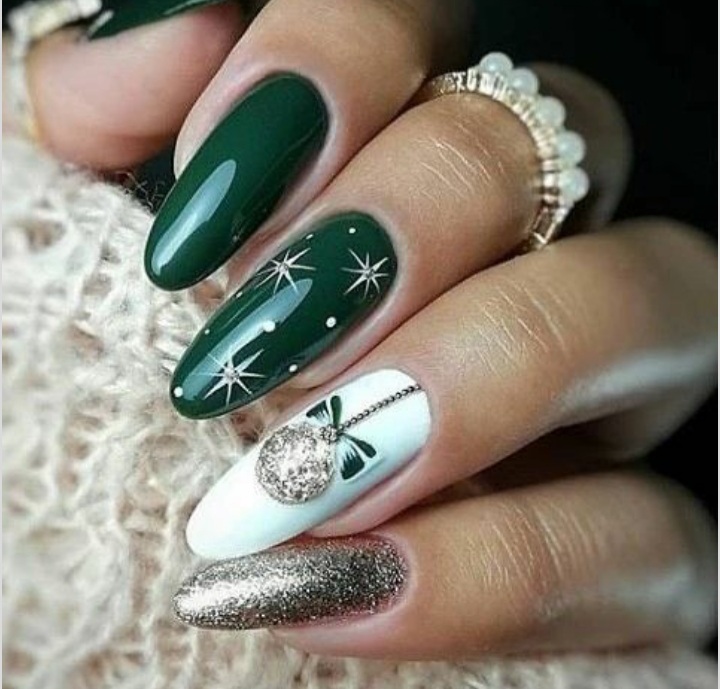 طراحی ناخن شب یلدا