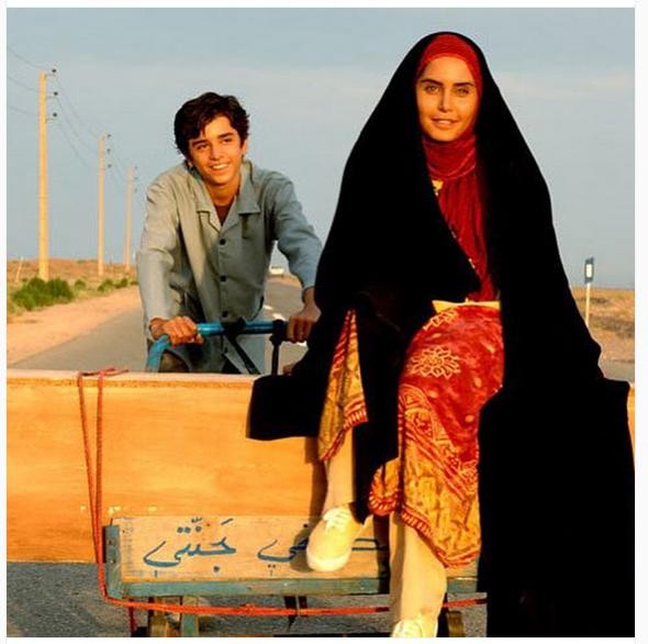 الناز شاکردوست در فیلم در میان ابرها   