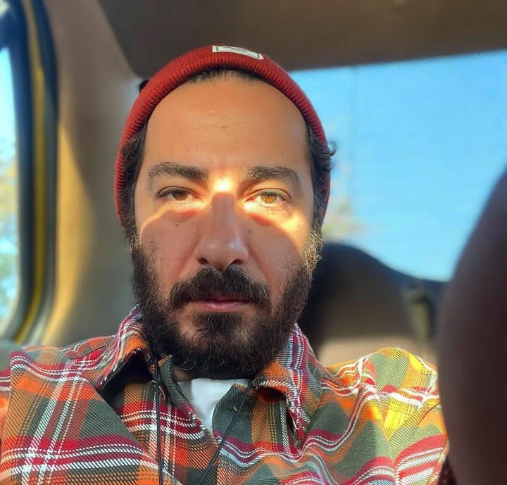 نوید محمدزاده