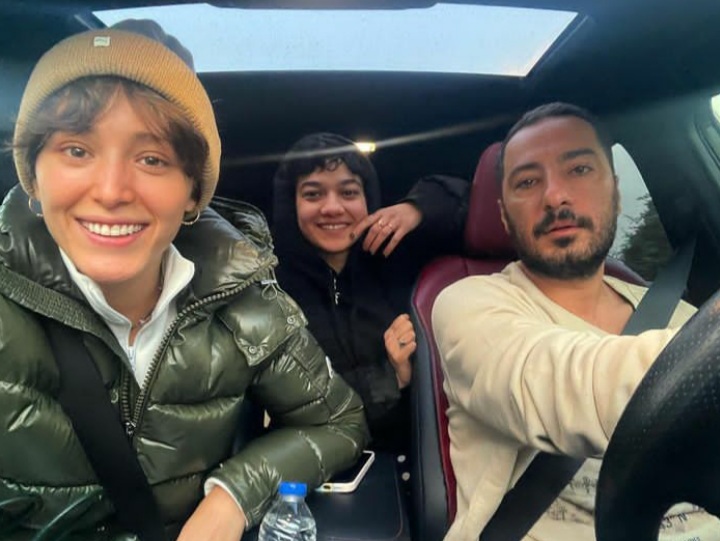 نوید محمدزاده