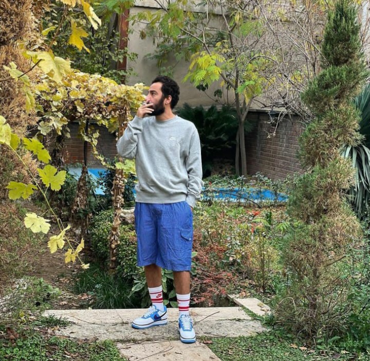 نوید محمدزاده