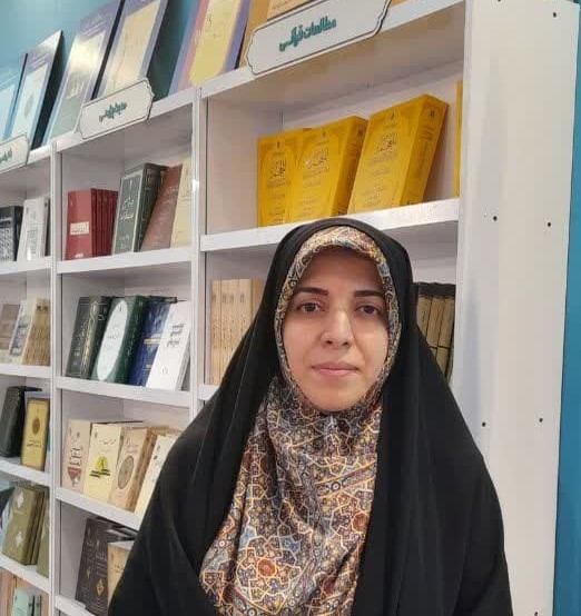 سمیه سلیمانی، نویسنده