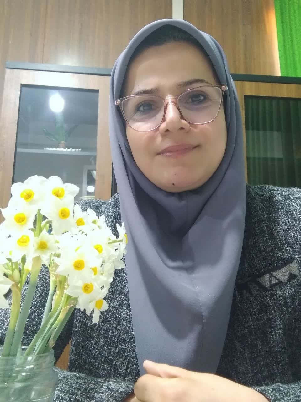 نسیم محمد جانی، نویسنده