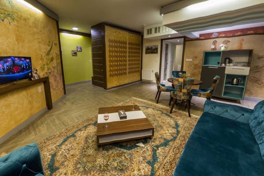 هتل هفته دریا؛ از هتل های نزدیک نمایشگاه بین المللی شیراز