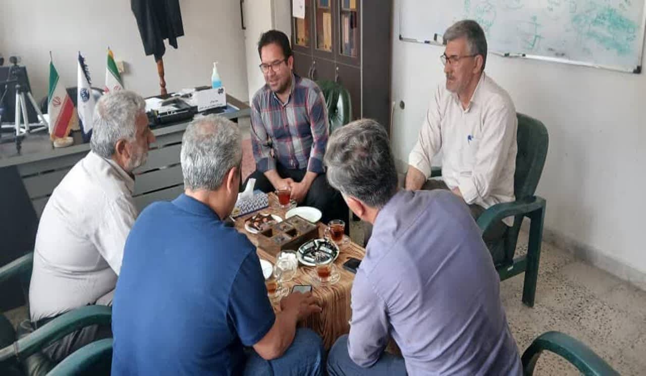 ارائه خدمات نوین مخابراتی به مزارع میگو در استان گلستان 