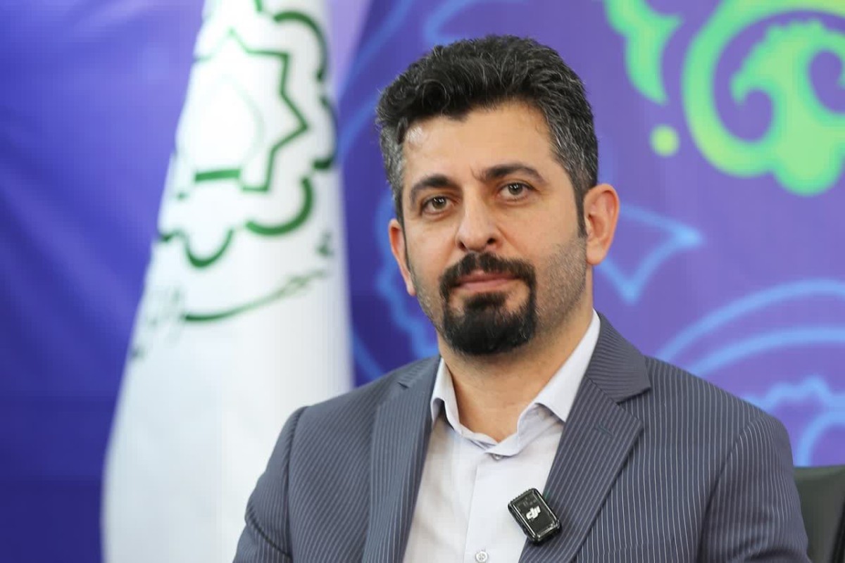 آغاز عملیات احداث تقاطع فردوسی ـ شاهآبادی در منطقه چهار قم با رویکرد ایمنی و روانسازی ترافیک